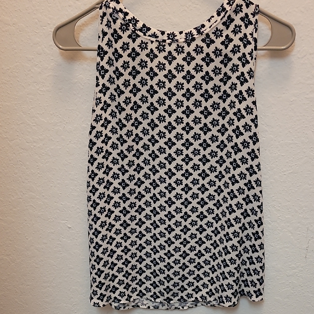 Floral Black and White Women's Top
